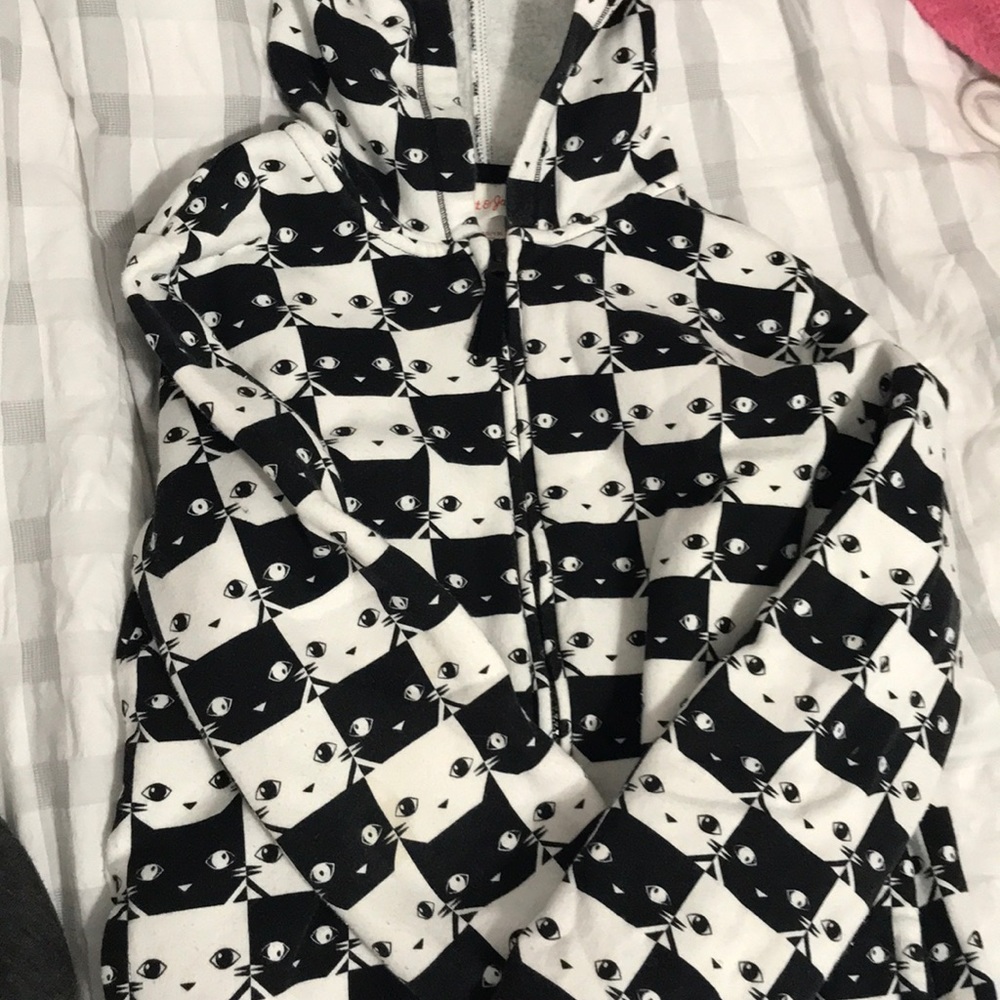 Cat sweater